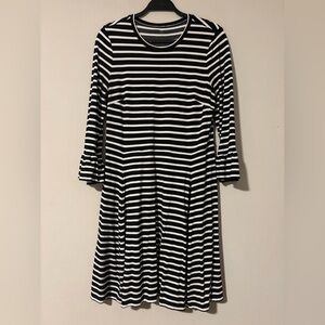 KATE SPADE - Broome Street - Stretch Black and White Striped Dress - XL